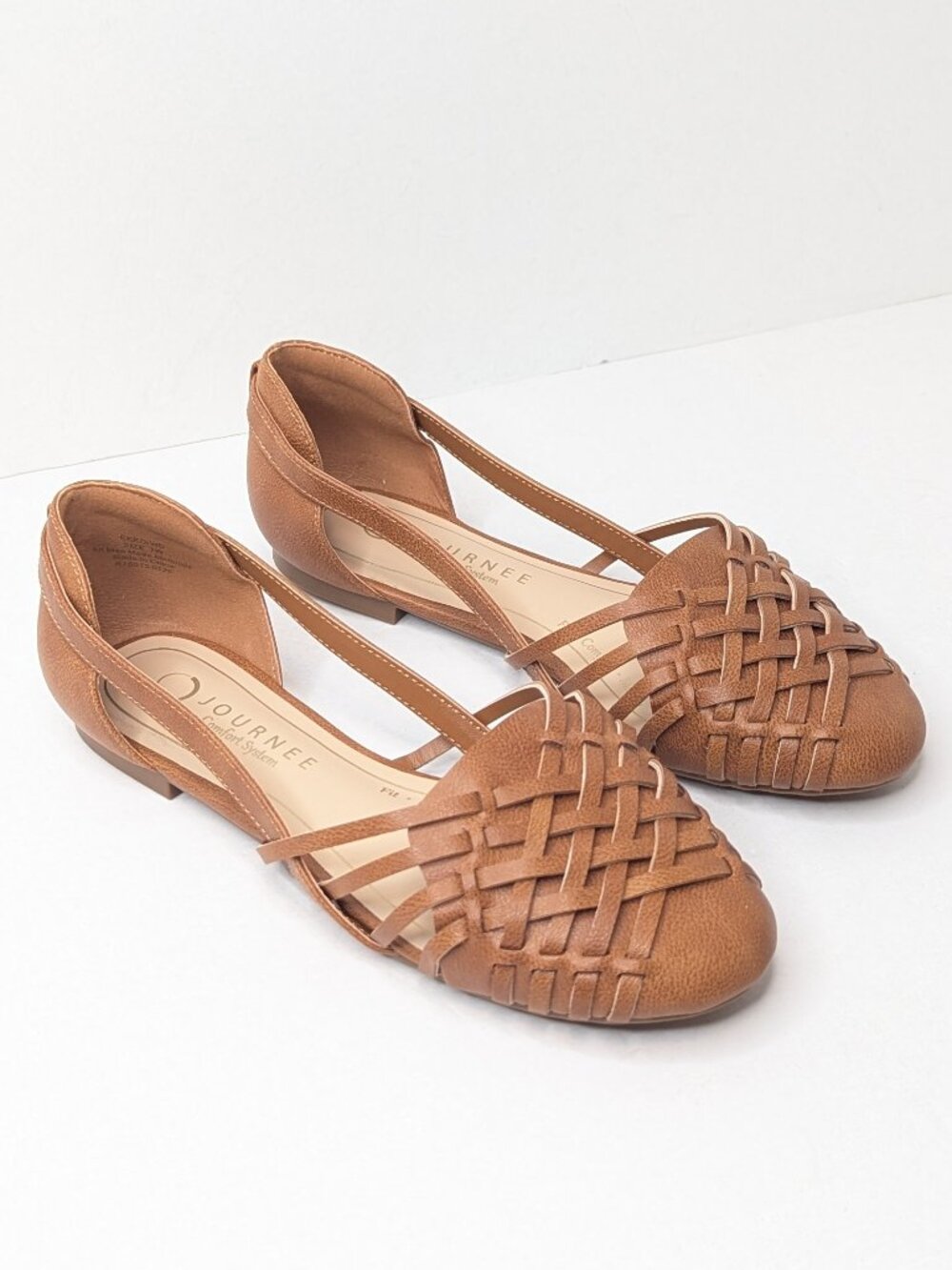 Journee Ekko Huarache Sandal Flats Cognac Brown Womens 7 Wide